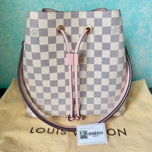 Authentic Louis Vuitton NeoNoe Pink and Cream Shoulder Bag